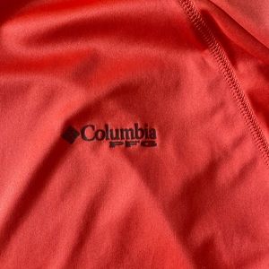 Mens Columbia shirt
